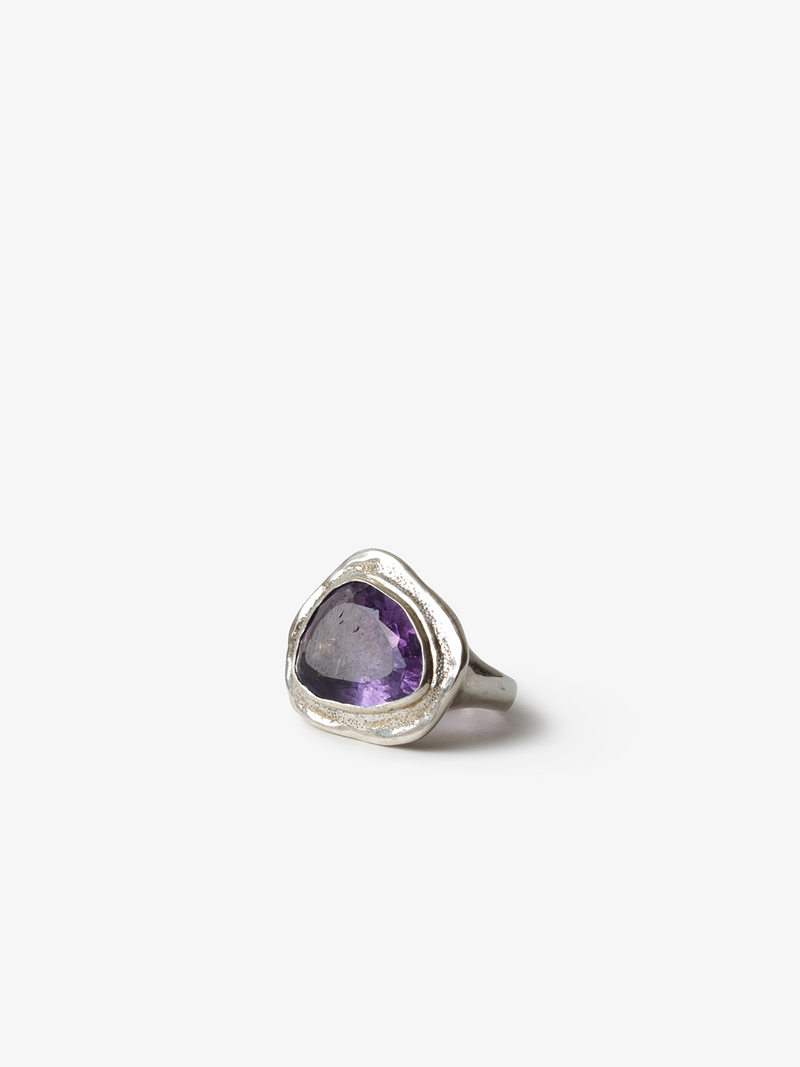 Amethyst & Dot Ring (7)