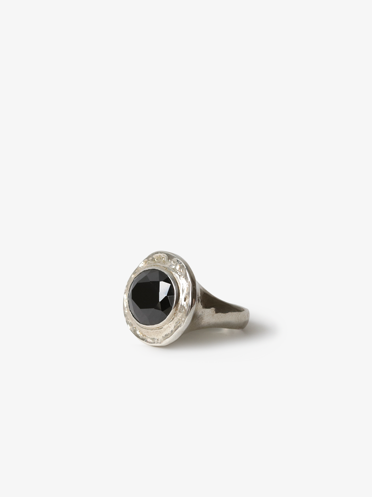 Black Spinel & Dot Ring (14)