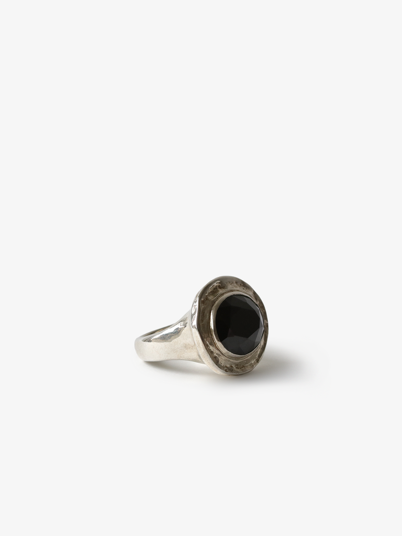 Black Spinel & Dot Ring (14)