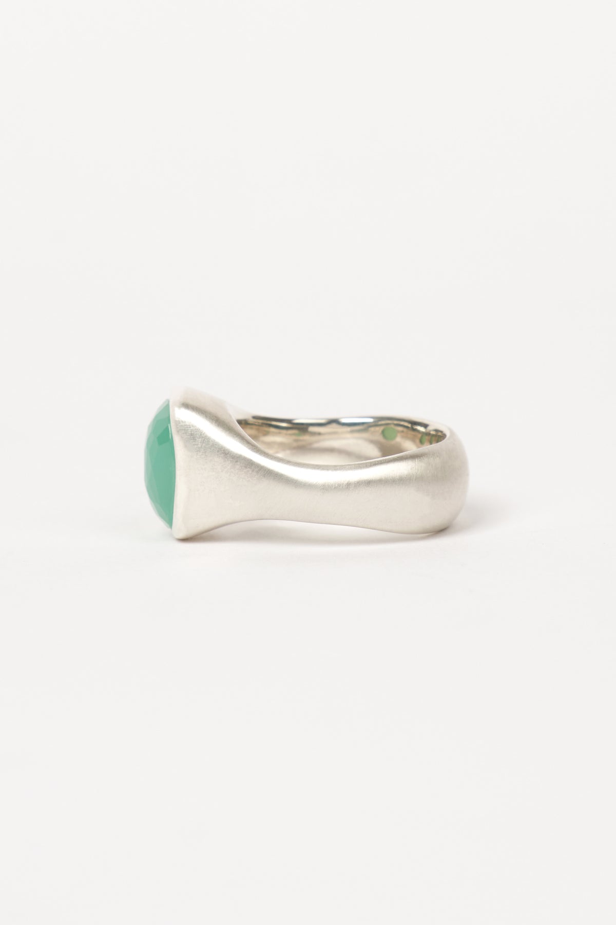 CRYSOPRASE RING