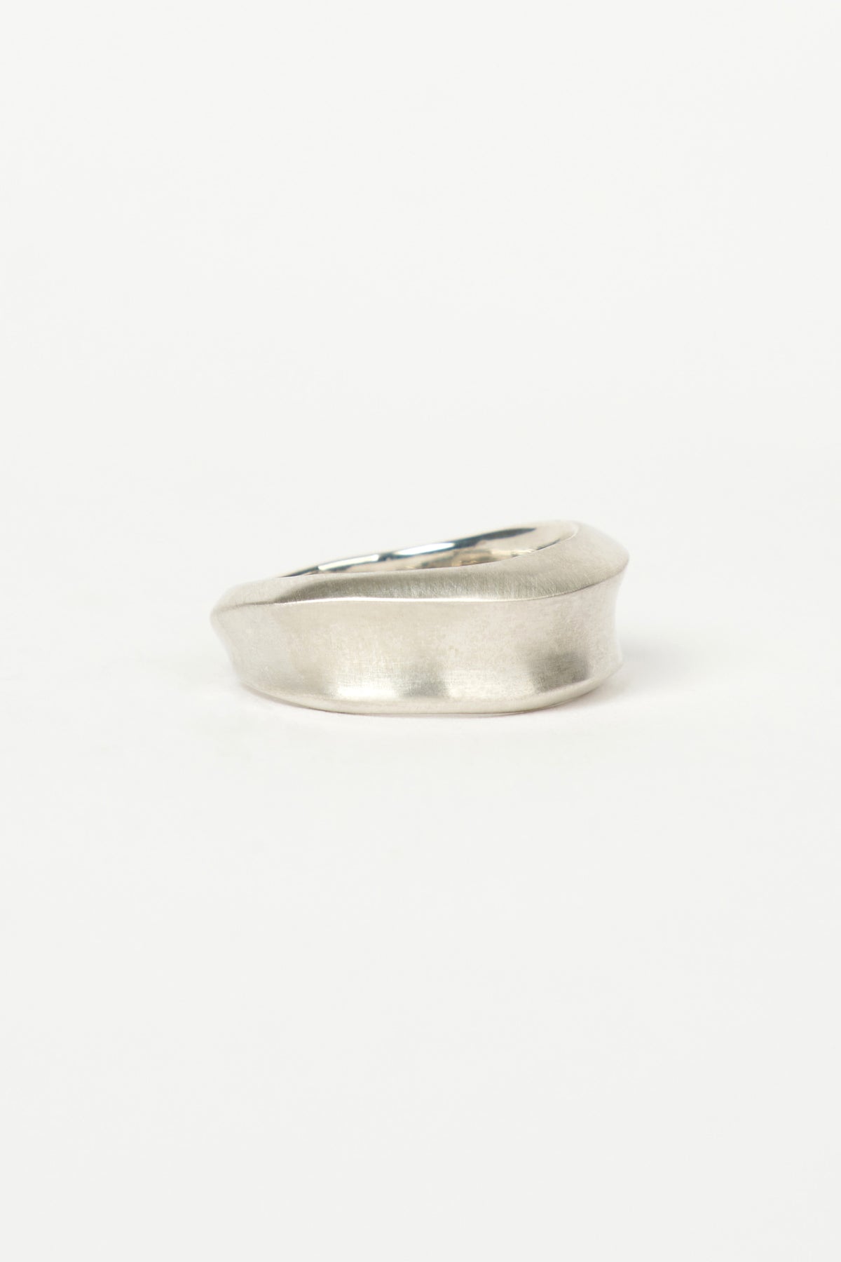 TWIST RING